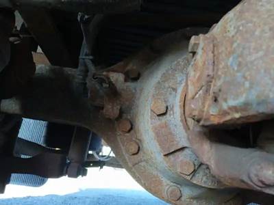 Eaton 21060D Rear Differential for a 2008 International 4300 SBA