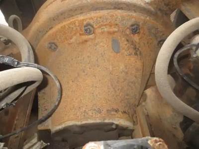 Eaton 23090S Rear Differential for a 2005 International 4300