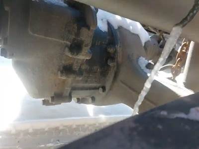 Eaton DSP40 Rear Differential for a 2013 Peterbilt 386