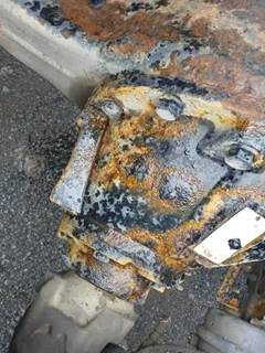 Eaton Rear Differential for a 2012 Kenworth T-800