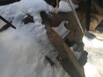 Eaton Rear Differential for a 2005 Kenworth T-800