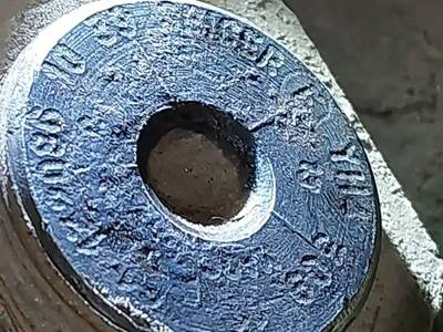 Eaton RD-405 Rear Differential for a 2012 Volvo VNL