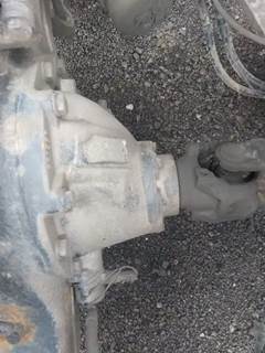 Eaton RDP40 Rear Differential for a 2013 Peterbilt 386