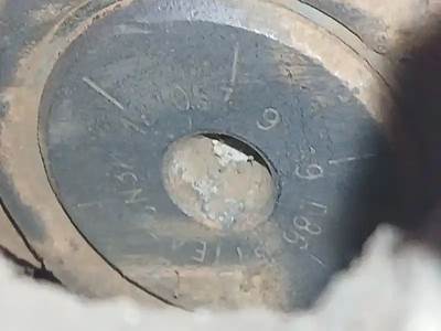 Eaton RS-402 Rear Differential for a Freightliner