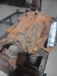 Eaton RS404 Rear Differential for a 2001 Kenworth T-2000