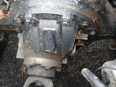 Eaton RS404 Rear Differential for a 2012 Freightliner CASCADIA PX125064S T