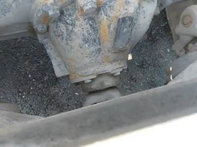 Eaton RSP41 Rear Differential for a 2005 Peterbilt 387