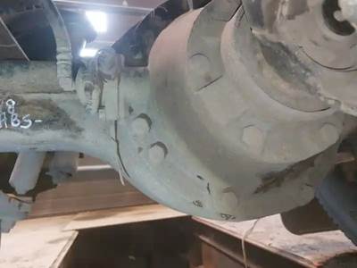 Eaton RSP41 Rear Differential for a 2013 Peterbilt 587