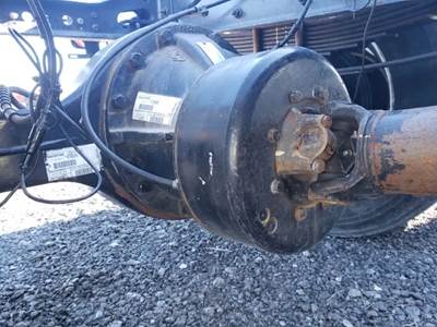 Eaton-Spicer 17060S Rear Differential for a 2002 International 4300 SBA
