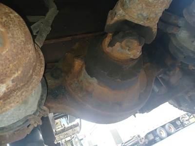 Eaton-Spicer 19060S/RS344 Rear Differential for a 2013 International 4300M7 SBA