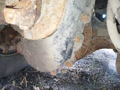 Eaton-Spicer DSH44 Rear Differential for a 2013 Peterbilt 320 C/O