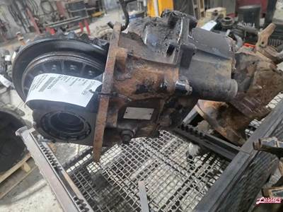 Eaton-Spicer DSP41 Rear Differential for a 2005 Peterbilt 385