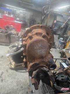 Eaton-Spicer DSP41P Rear Differential for a 2009 Kenworth T-370