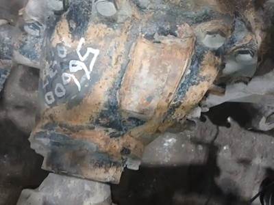 Eaton-Spicer RDP40 Rear Differential for a 2013 Peterbilt 386