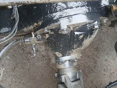 Eaton-Spicer RDP41 Rear Differential for a 2012 Peterbilt 386