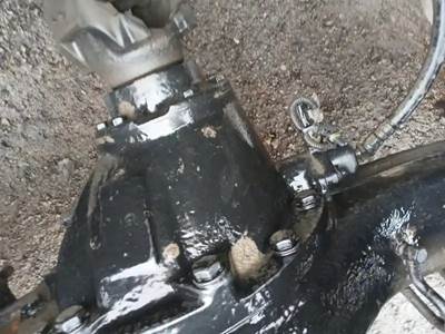 Eaton-Spicer RDP41 Rear Differential for a 2012 Peterbilt 386