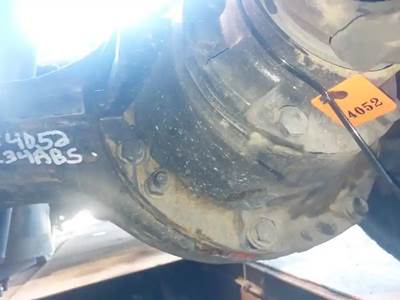 Eaton-Spicer RSP40 Rear Differential for a 2015 Kenworth T-680