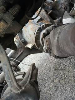 Eaton-Spicer RSP41 Rear Differential for a 2015 Peterbilt 579