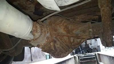 GM/Chev (HD) Rear Differential for a 2000 Chevrolet EXPRESS