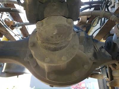 Meritor MR2014M Rear Differential for a 2010 International PROSTAR