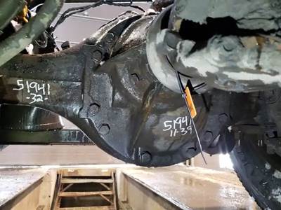 Meritor MR2014M Rear Differential for a 2008 Volvo VNL