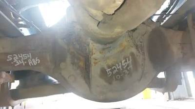 Meritor MR2014XA Rear Differential for a 2012 Volvo VNL