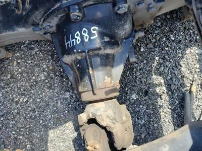 Meritor MR2014XA Rear Differential for a 2009 Volvo VNM