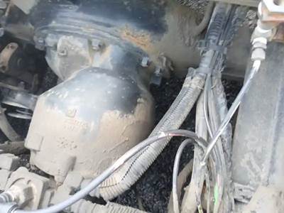 Meritor-Rockwell MD2014X Rear Differential for a 2012 Volvo VNL