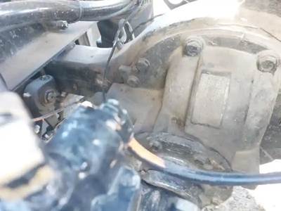 Meritor-Rockwell Rear Differential for a 2011 Volvo VNL