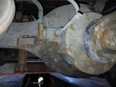 Meritor-Rockwell Rear Differential for a 2013 International 4300M7 SBA