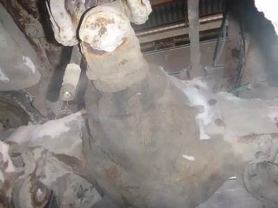 Meritor-Rockwell QHR Rear Differential for a 1978 Ford LTS-9000