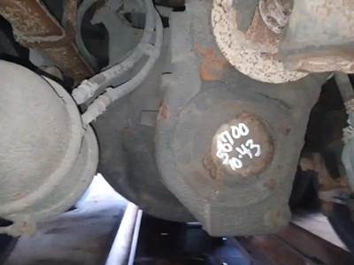 Meritor-Rockwell RDL23-160 Rear Differential for a 2004 Freightliner M2-112MD