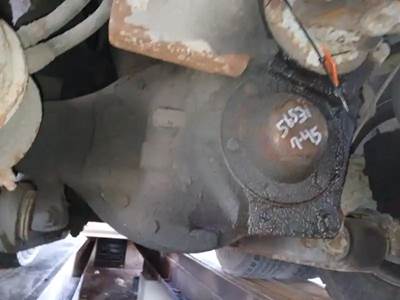 Meritor-Rockwell RPL20145 Rear Differential for a 2002 Freightliner FL-80