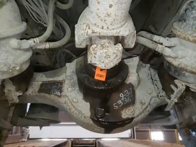 Meritor-Rockwell RR20-145 Rear Differential for a 2002 Freightliner COLUMBIA