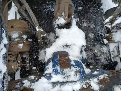 Meritor-Rockwell RR20-145 Rear Differential for a 2005 Mack CXN613