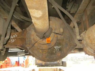 Meritor-Rockwell RR22145 Rear Differential for a 1995 Ford CF-7000