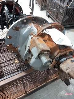 Meritor-Rockwell SQ100 Rear Differential for a 1990 Freightliner CAB OVER
