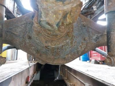 Mitsubishi Rear Differential for a 2009 Sterling 360COE50