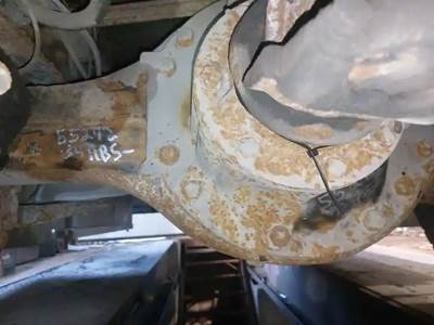 Rockwell RR20145 Rear Differential for a 1999 Sterling L-7501