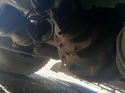 Rockwell RR23160 Rear Differential for a 2012 Freightliner M2 112