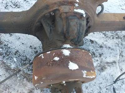 Rockwell RS15120 Rear Differential for a 2007 Freightliner M2 106