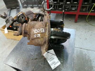 Rockwell RS19145 Rear Differential for a 2001 Freightliner FS65 AUTOBUS