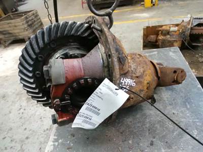 Rockwell SHR Rear Differential for a 1994 Ford LT-9000