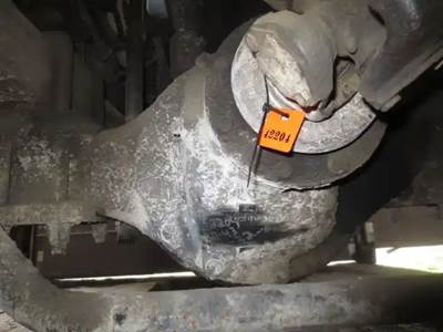 Rockwell SHR/FDS1802 Rear Differential for a 1989 Mack DMM6906EX