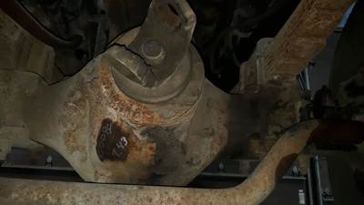 Rockwell SHR/FDS1807 Rear Differential for a 1987 Mack DMM6856EX