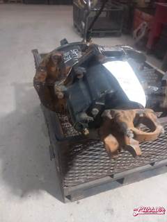 Spicer DSP40P Rear Differential for a 2013 Peterbilt 386