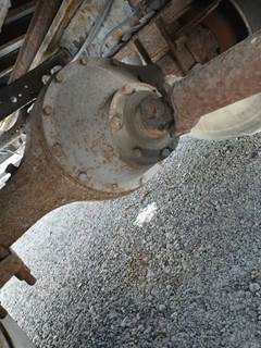 Spicer J190 Rear Differential for a 1999 International 4700