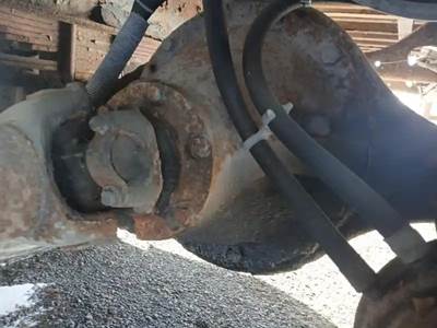 Spicer J190S Rear Differential for a 1999 International 4700