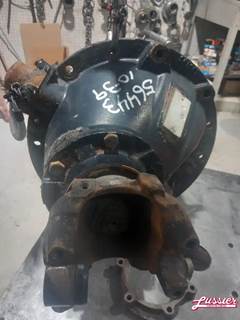 Spicer RDP40 Rear Differential for a 2013 Peterbilt 386