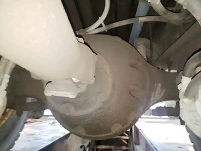 Spicer W230S Rear Differential for a 1991 International 4900